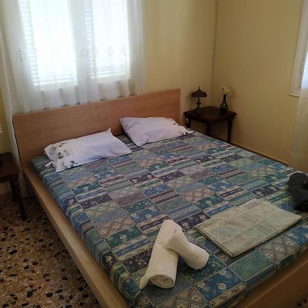 Vangelis House Near Athens Airport Artemida  Exterior foto